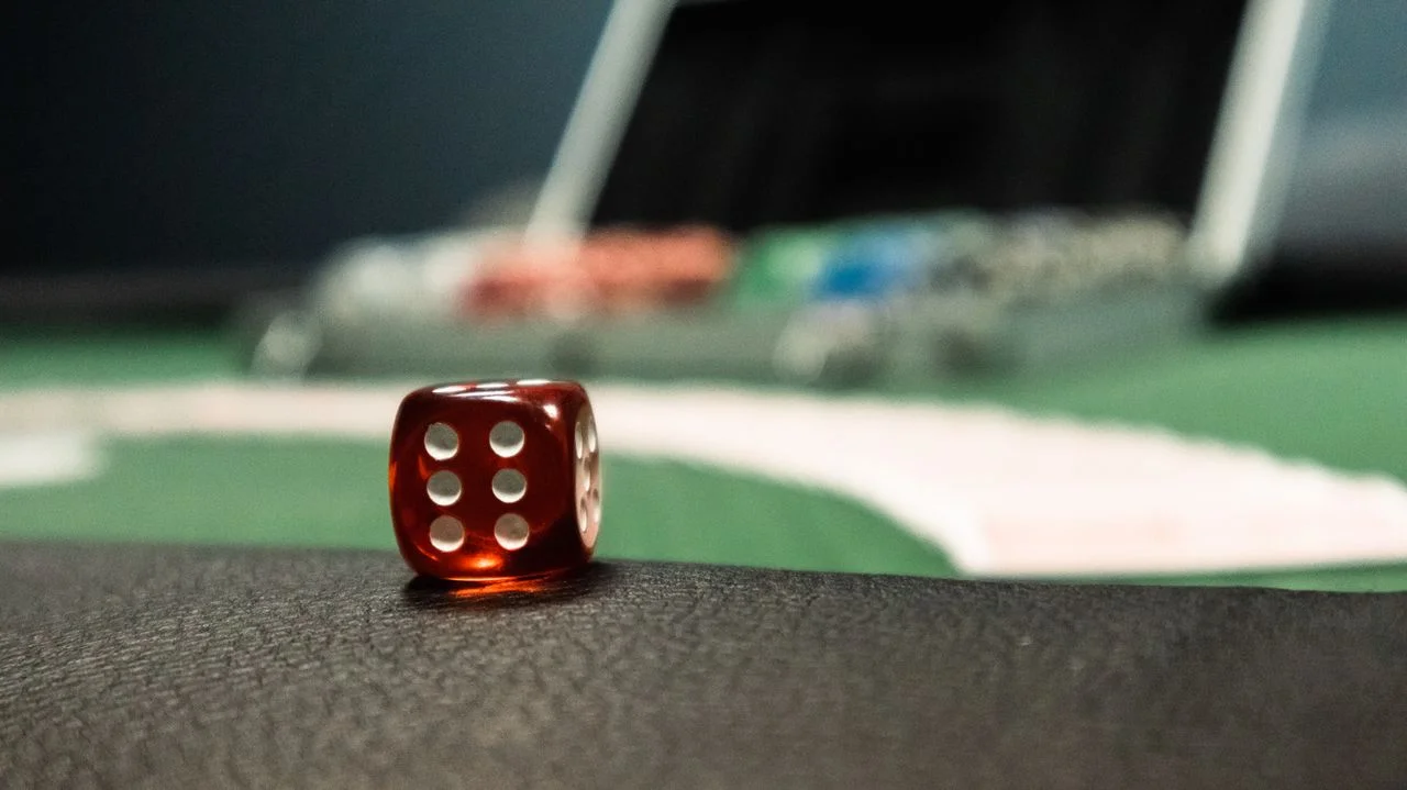st6666 Blackjack — Quy Tắc, Biến Thể và Chiến Thuật Cơ Bản